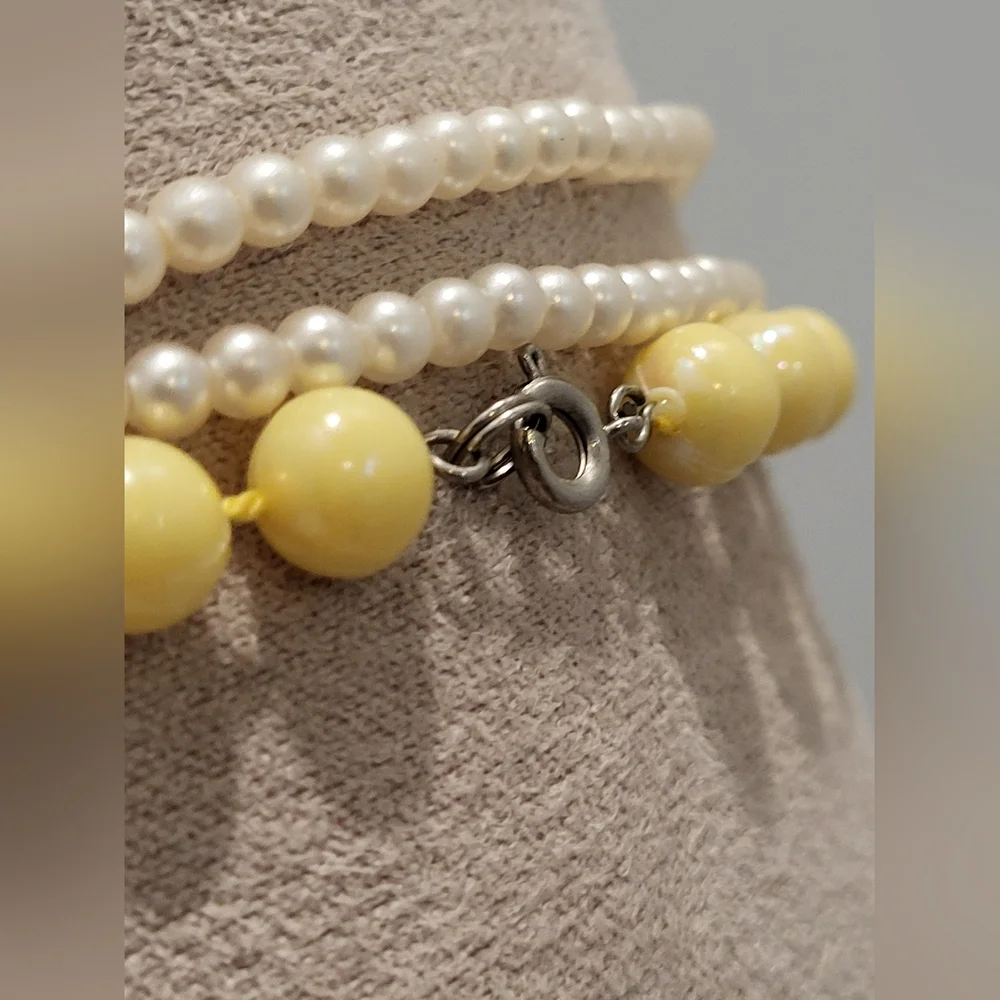 Vintage necklaces (Two) - Picture 7 of 7